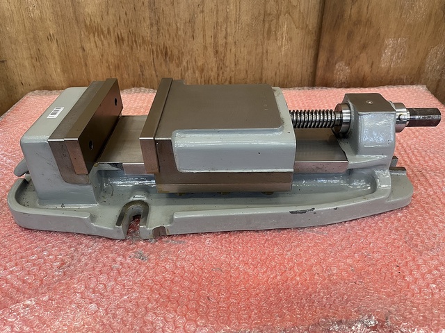 津田駒工業 VG-175 マシンバイス