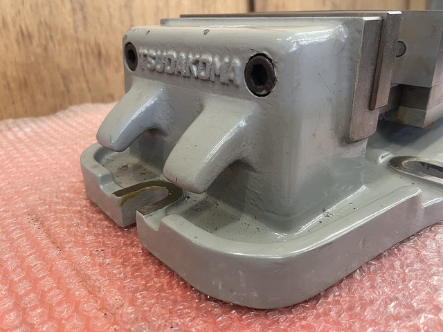 津田駒工業 VG-175 マシンバイス