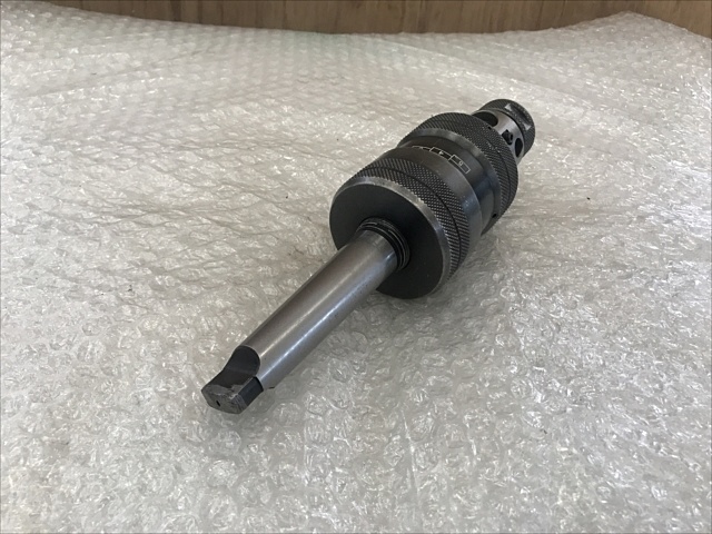 カトウ工機 タップホルダー