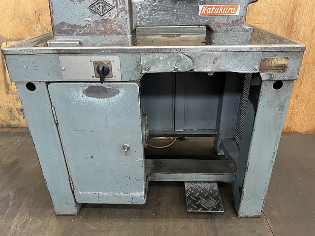 勝倉工機 7L ベンチレース