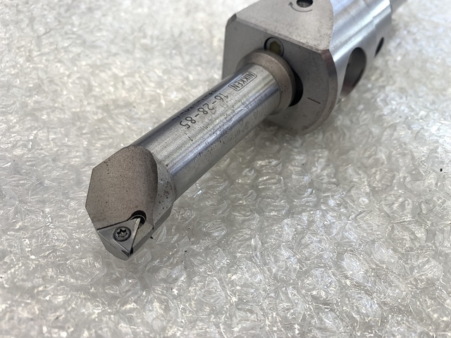 日研工作所 K32-Q26-40 ストレートシャンク