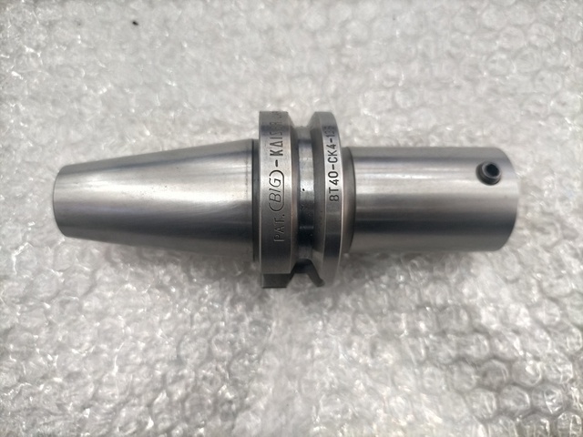 大昭和精機 BIG BT40-CK4-135 ボーリングツール