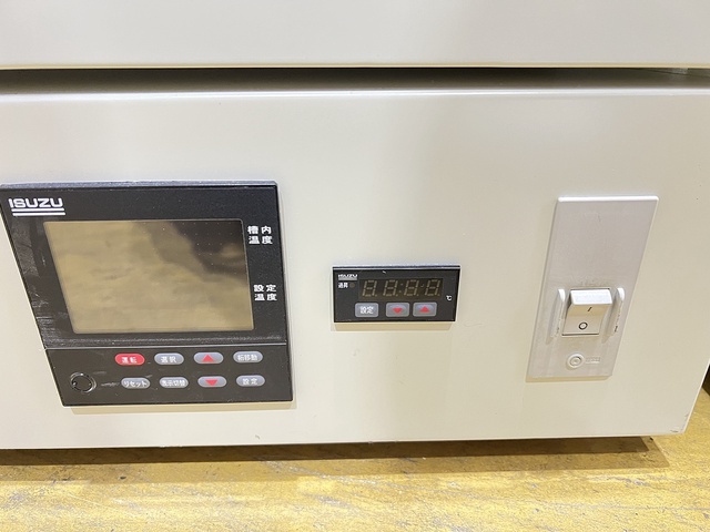 いすゞ製作所 VTN-111 常温恒温器