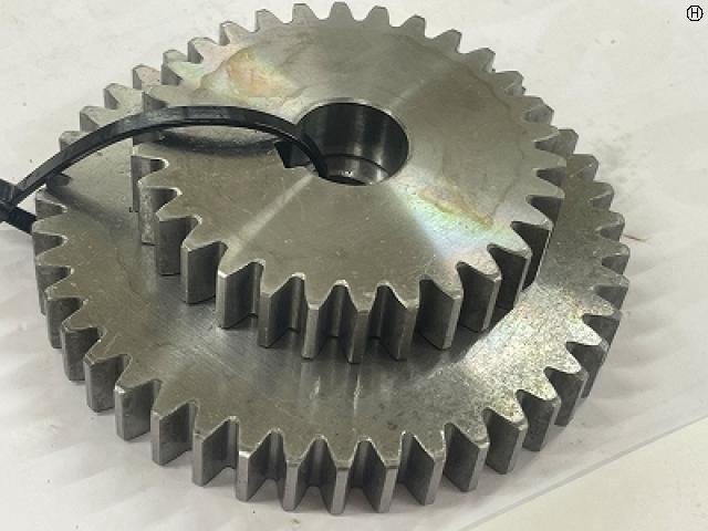 ブラザー工業 P=11.5 タッピングギアー