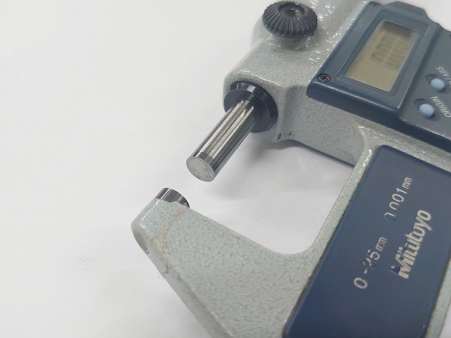ミツトヨ MDC-25M デジマチックマイクロメーター