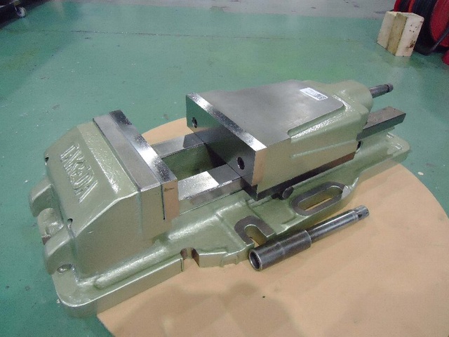 武田機械 TK-175HVS 油圧バイス