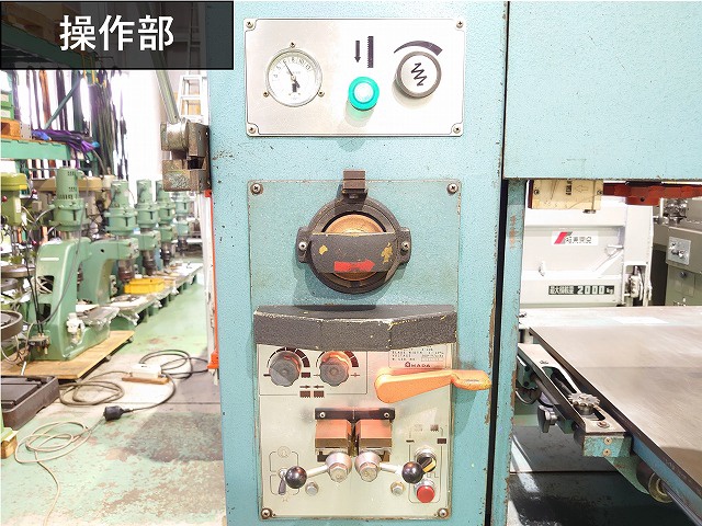 アマダ VA-400 コンターマシン