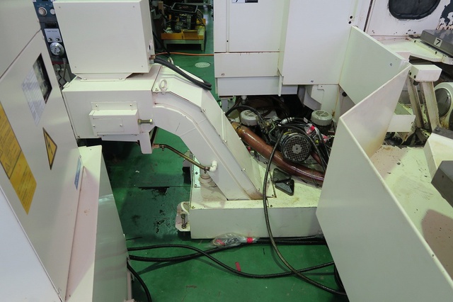 OKK VP400 立マシニング(HSK-A63)