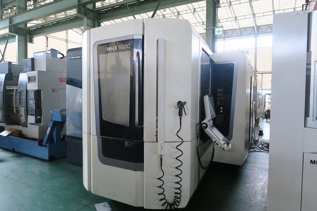 DMG森精機 NHX5000 横マシニング(BBT40)