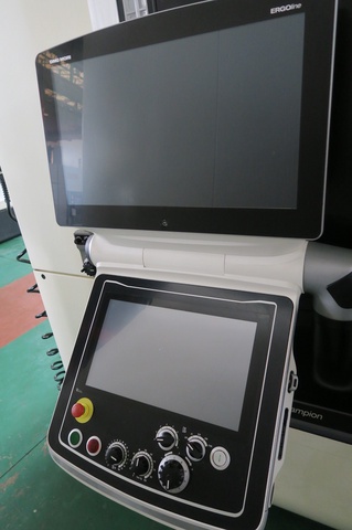 DMG森精機 NHX5000 横マシニング(BBT40)