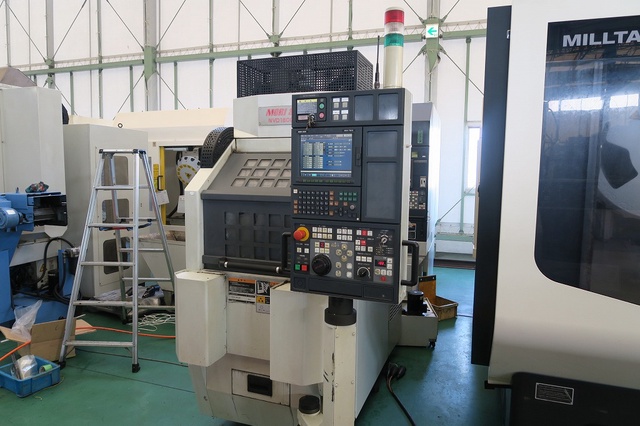 森精機製作所 NVD1500DCG 立マシニング(HSK-E32)