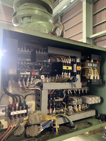 森精機製作所 YD5-65N 650mm直立ボール盤