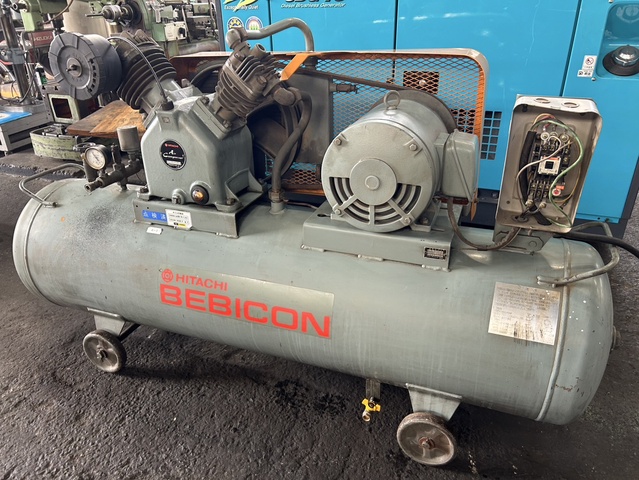 日立 HITACHI 5.5P-14V5 5.5kwコンプレッサー