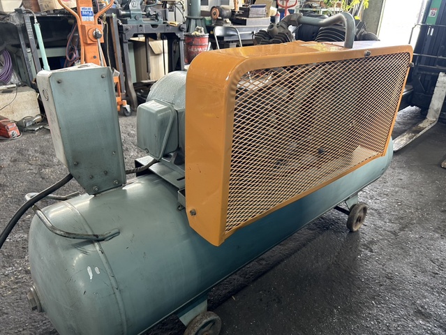 日立 HITACHI 5.5P-14V5 5.5kwコンプレッサー