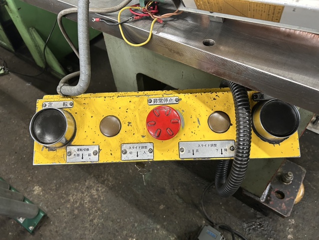 オートメエンジニアリング AC1-6N3 60Tプレス
