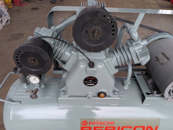 日立 HITACHI 7.5P-9.5V6 7.5kwコンプレッサー
