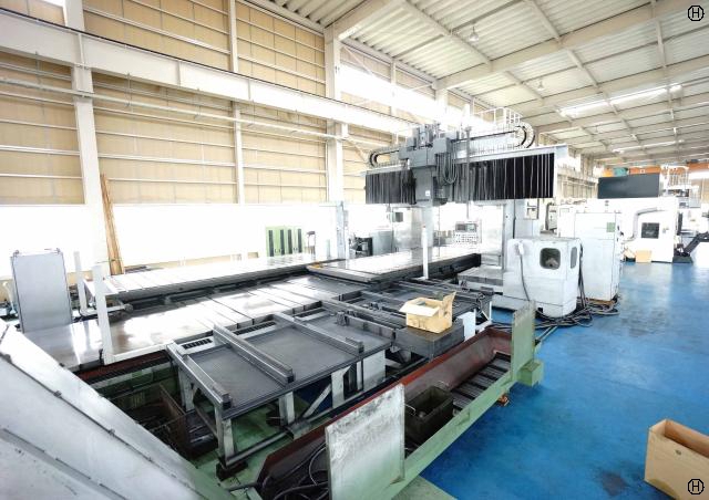 新日本工機 SNK HF-3M 五面加工機(BT50)