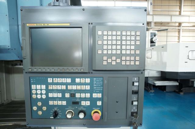 OKK VM-5Ⅱ 立マシニング(BT50)