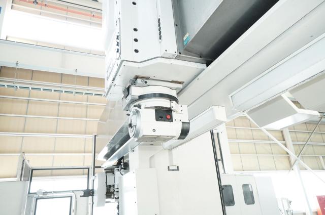 オークマ MCR-BⅡ35*65E 五面加工機(BT50)