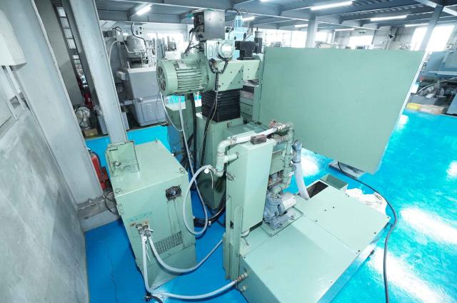 長島精工 NAS-520F 平面研削盤