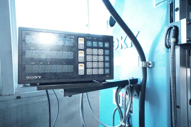 OKK MH-2V ベッド型立フライス