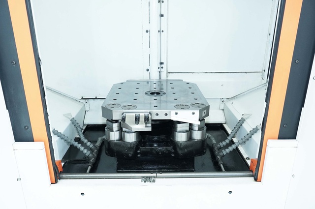ヤマザキマザック VARIAXIS I-800 5軸加工機