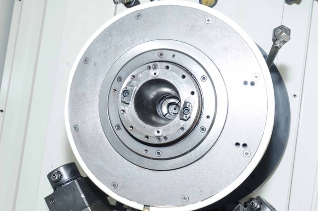 安田工業 YBM-1200N 150RP 横マシニング(BBT50)