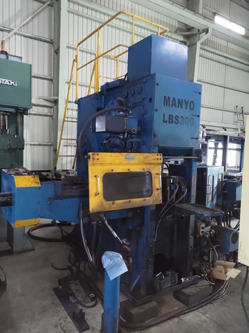 万陽 LBS30N 300t鍛造プレス