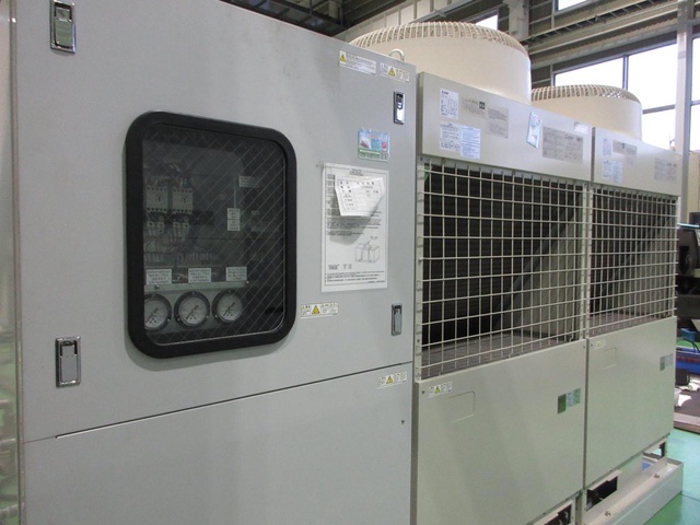 三菱電機 ML2512HV2-R-45CF-R CO2レーザー加工機