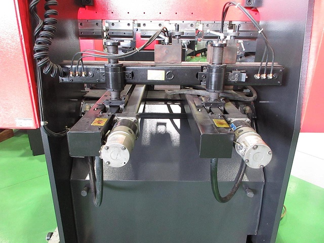 アマダ RG-35S 1.2m油圧プレスブレーキ