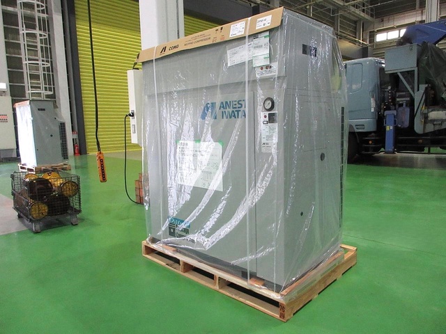 アネスト岩田 CFP75CF-14DM6 7.5kwコンプレッサー