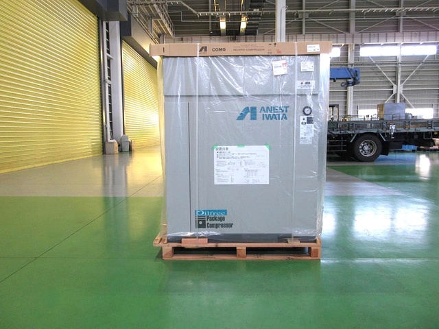 アネスト岩田 CFP55CF-14DM6 5.5kwコンプレッサー