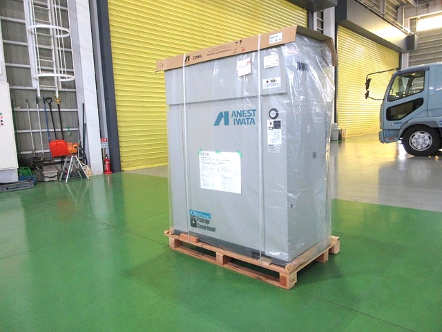 アネスト岩田 CFP55CF-14DM6 5.5kwコンプレッサー