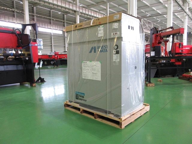 アネスト岩田 CFP75CF-14DM6 7.5kwコンプレッサー