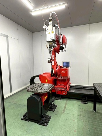 アマダ FLW3000EN Model3 ファイバーレーザー溶接機