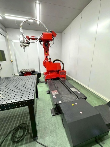 アマダ FLW3000EN Model3 ファイバーレーザー溶接機