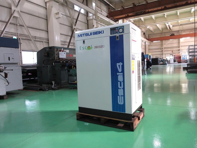三井精機工業 ESCAL46A2-R 3.7kwコンプレッサー