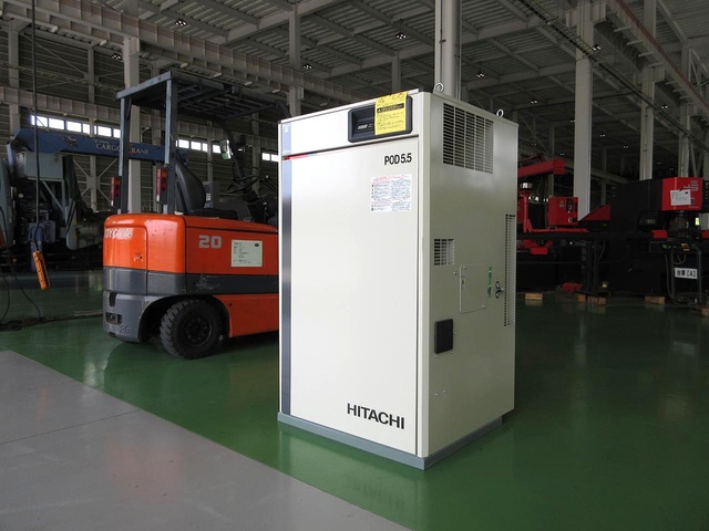 日立産機システム POD-5.5VNB 5.5kwコンプレッサー
