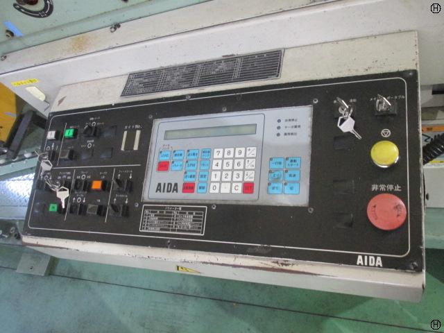 アイダエンジニアリング LFM-400E レベラー・フィーダー 中古 アイダエンジニアリング LFM-400E レベラー・フィーダー 中古