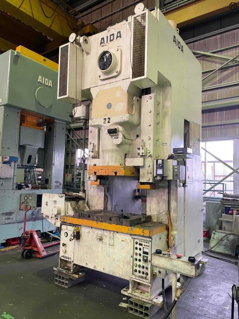 アイダエンジニアリング CF1-22C 220T冷間鍛造プレス