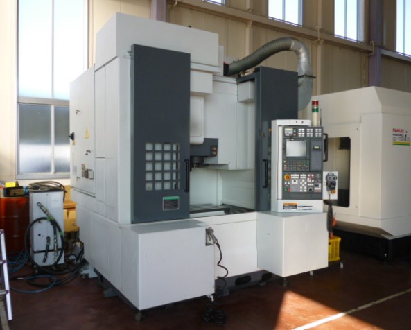 森精機製作所 NV4000DCG 立マシニング(BBT40)