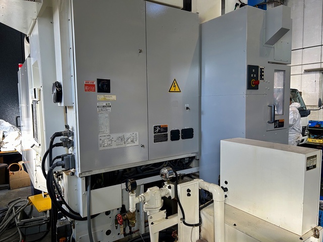 森精機製作所 NV5000α1A/40 立マシニング(BBT40)