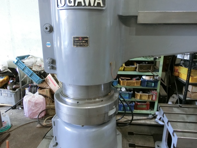 小川鉄工 HOR-D1700 1700mmラジアルボール盤
