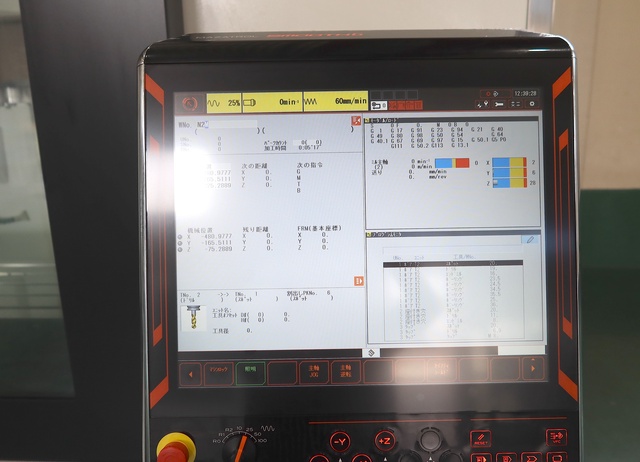 ヤマザキマザック VCN-530C【売却済】 立マシニング(BT40)