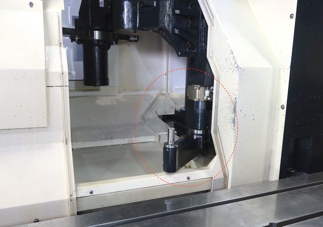 ヤマザキマザック FJV-35/80【売却済】 門型マシニング(BT50)