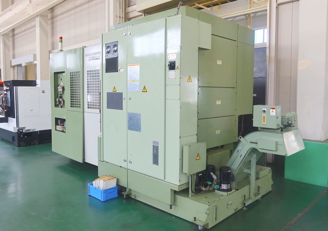 オークマ MA-400HA 横マシニング(BT40)