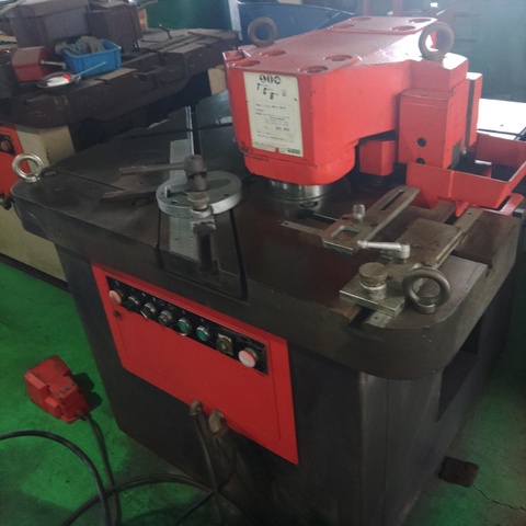 アマダ CSHW-220 コーナーシャー