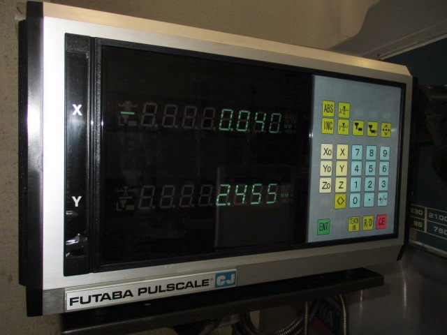 大隈豊和機械 STM-1V ヒザ型立フライス