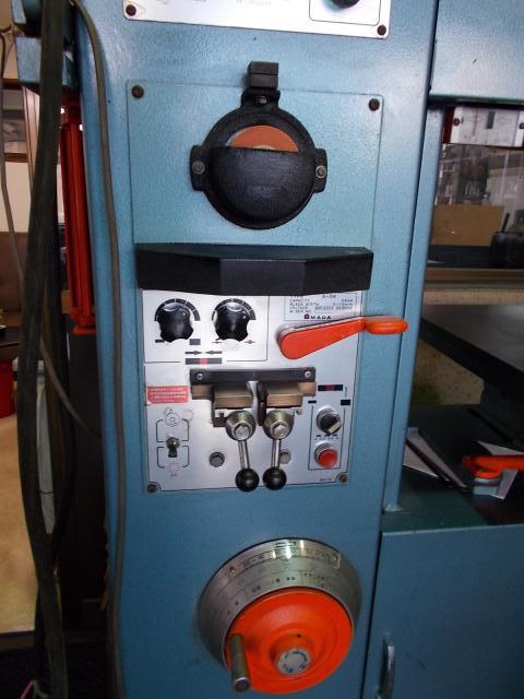 アマダ V-400 コンターマシン