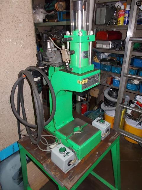 中国機工 MP-200DA 0.2Tエアープレス